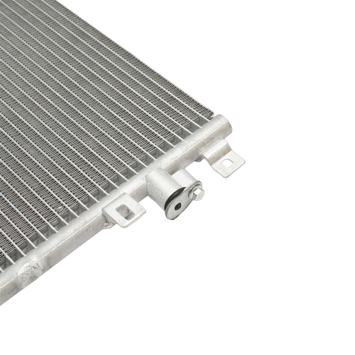 AC condenser radiator Logan gasoline 6001550660