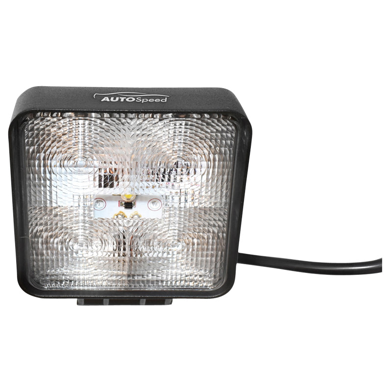 Lamp 5 LEDs 10-30V 15W radiation angle 60 square