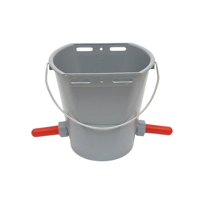 8L bucket with 3 teats for calf nursing - waterer