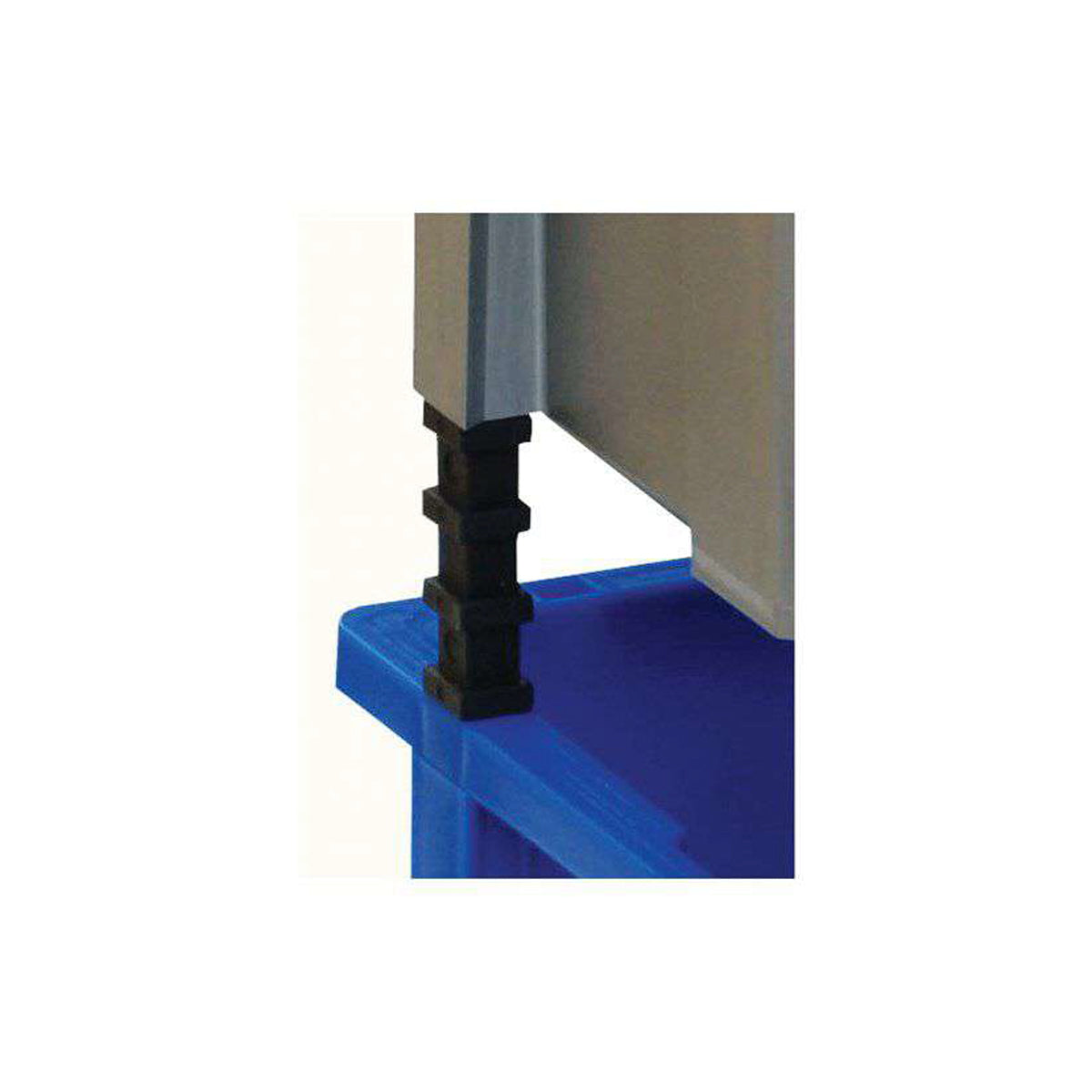 Support for holding L=50mm overlap plastic storage box