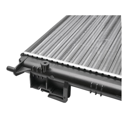 Cooling radiator Dacia Logan 1.2 16V, facelift gasoline with AC and 1.5dCi without AC 8200735039