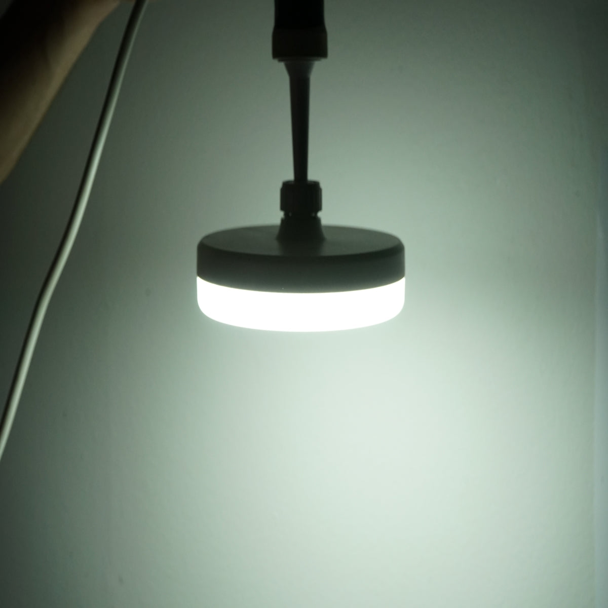 LED bulb type lamp E27, 13W, 220V, IP20, 360-degree adjustable lighting body with interior/exterior socket attachment Breckner Germany