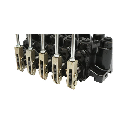 Hydraulic distributor with 5 ways with levers