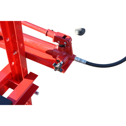 Universal hydraulic press 12T