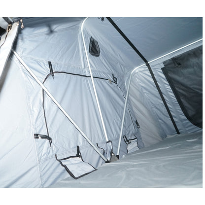 Waterproof car tent for 2 people, attachment to the ceiling with a platform and ladder