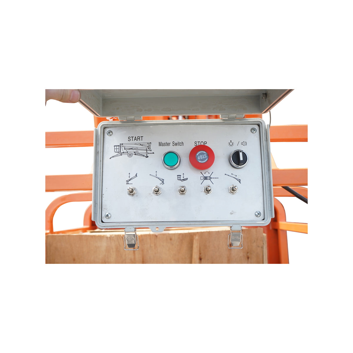 Platform/trailer type aerial work platform 16m, 200Kg with remote control gasoline engine THOR
