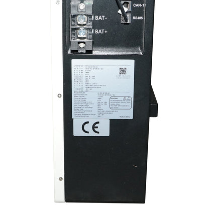5 KW ON/OFF GRID hybrid solar inverter with integrated Li-ion LifePo4 51.2V, 100Ah battery, BMS, single-phase IP54