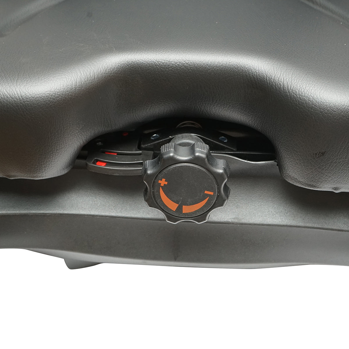 Universal adjustable seat for tractor with seat belt and armrests 610x390mm