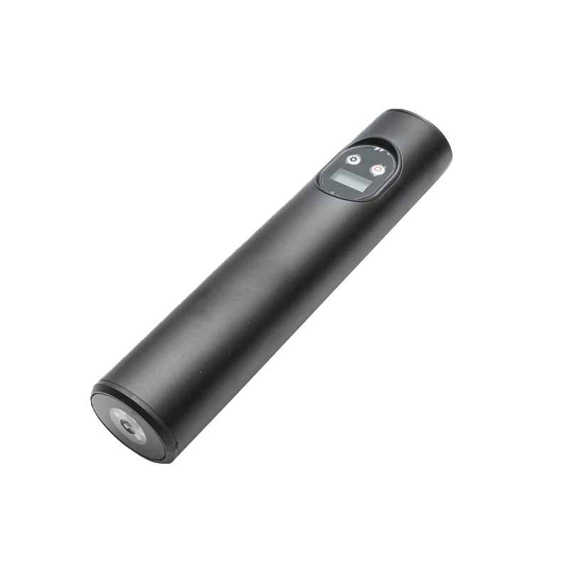 Black portable air compressor 12.4V 6000mAh rechargeable battery 250x56x47mm with accessories