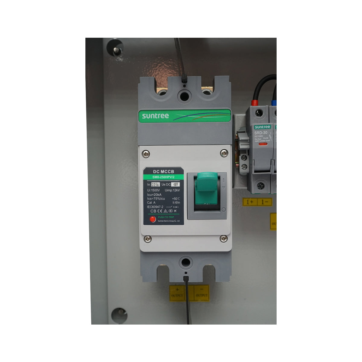 DC/AC equipped fuse box for 220V system, 3-6KW with SY OFF Grid series inverters