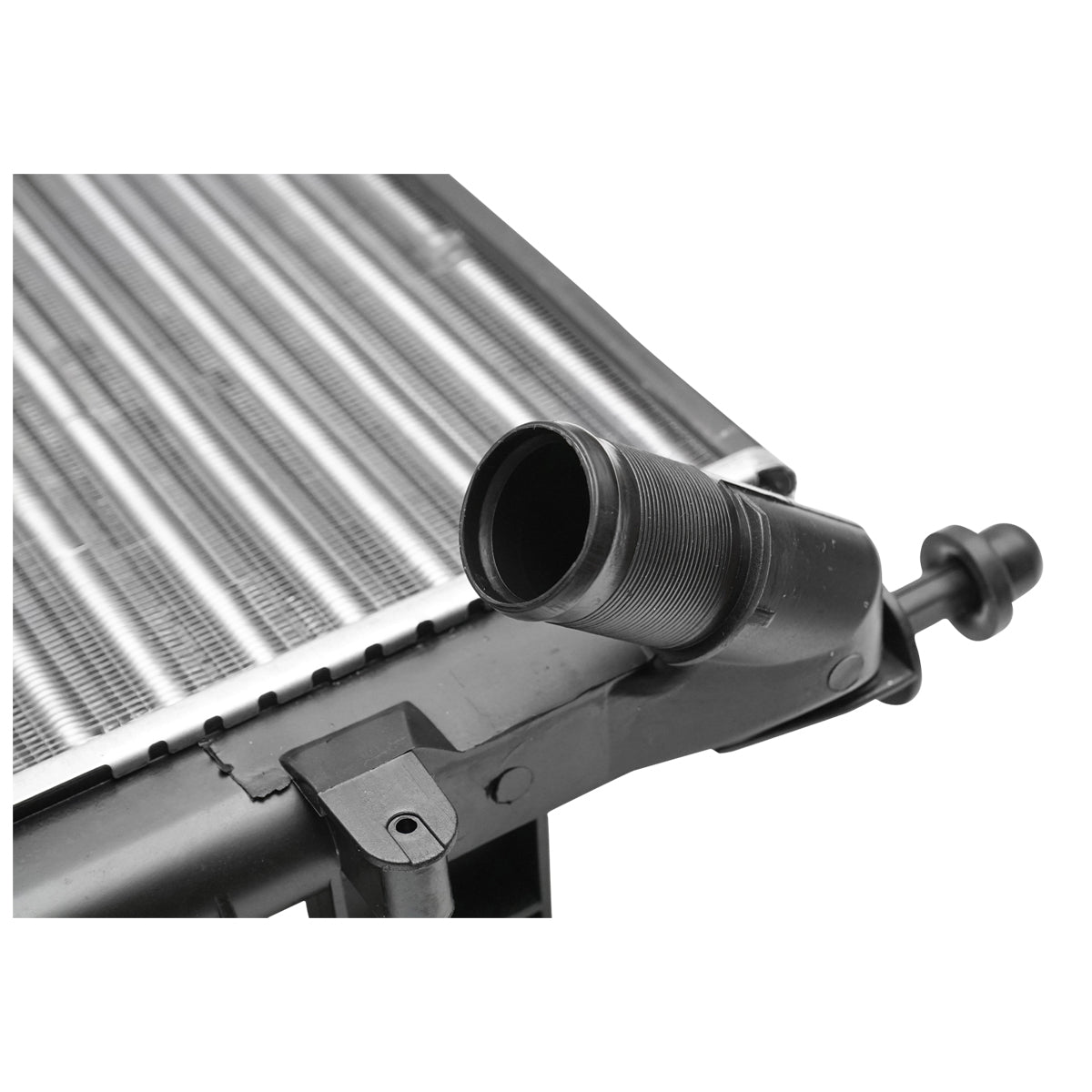 Cooling radiator Dacia Logan 1.2 16V, facelift gasoline with AC and 1.5dCi without AC 8200735039