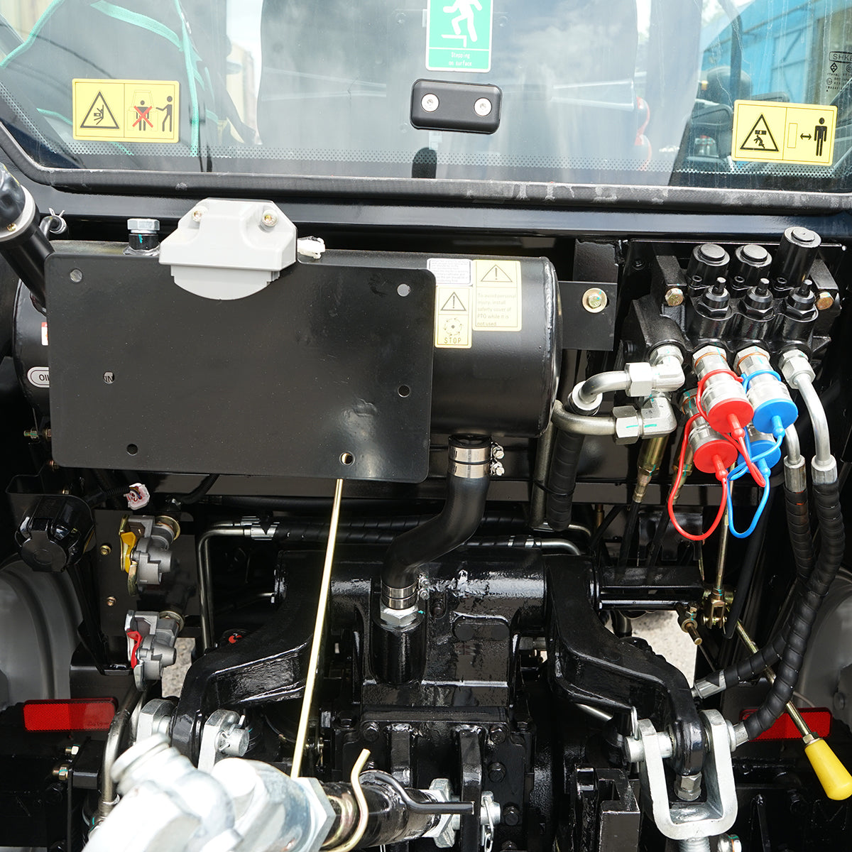 50HP cabin tractor, 4x4 registrable AGRI TRACKING 504