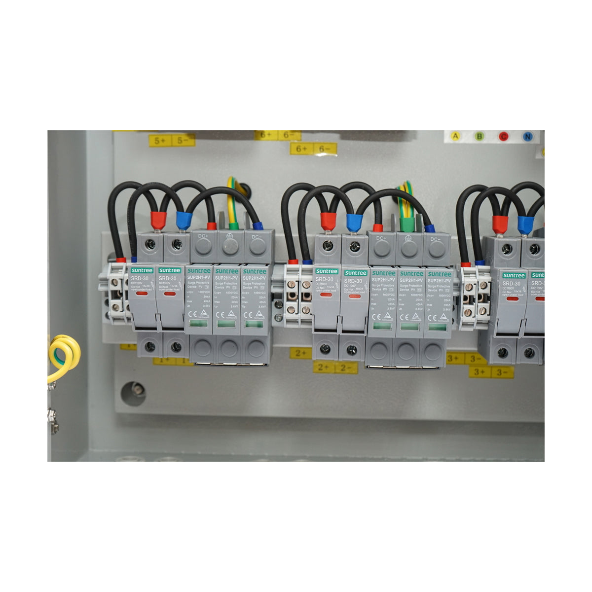 Protection fuse box equipped for 380V photovoltaic systems 20-30KW DC/AC with 6 strings 63A, IP65
